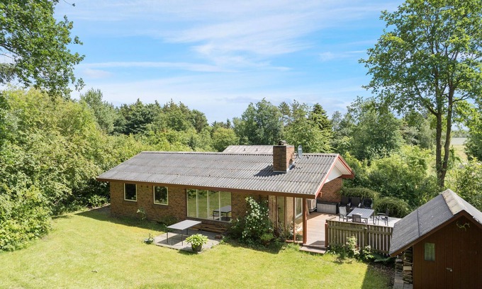 Spøttrup House | Relaxing Retreat on the Limfjord with Scenic Ocean Views