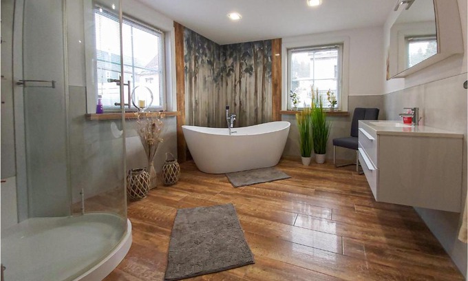 Steinheid House | Family-Friendly Home in Steinheid with Full Kitchen