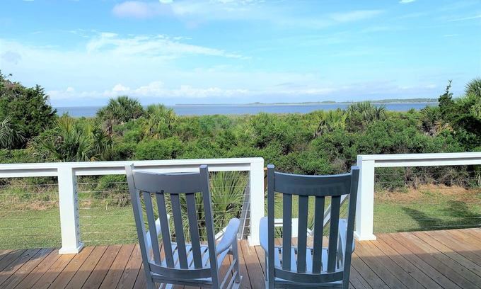 Edisto Island House | Oceanfront 3 Bedroom Retreat: Selah on the Sound Awaits