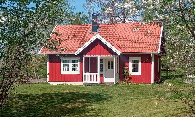 Tived House | 3 bedroom pet friendly home in Tived