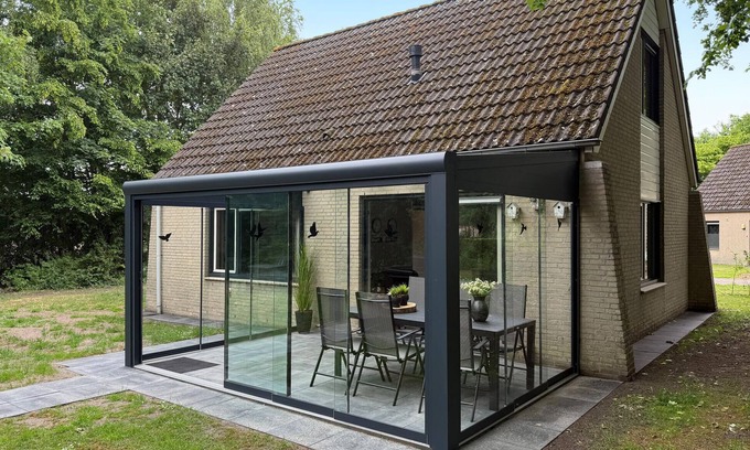 Hoeven House | 3 bedroom stunning home in Hoeven