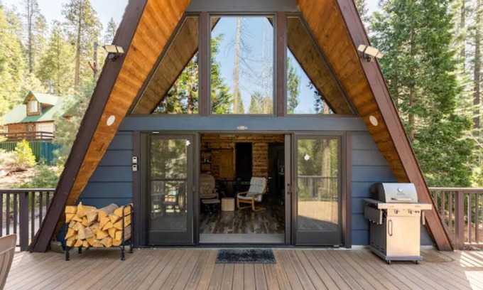Strawberry House | Idyllic A-Frame in Strawberry by River, Lake & Ski Areas