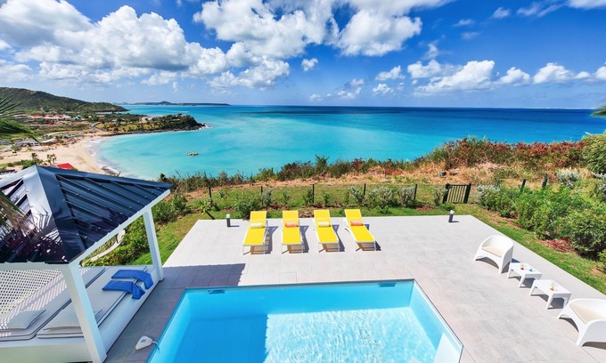 Grand Case Villa | Beautiful 3-Bedroom Villa with Oceanfront Views at Blue Sailing