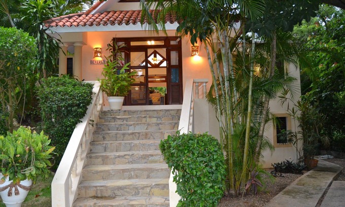 La Mulata Villa | Premier 3-Bedroom Villa with Private Pool & Free Shuttle