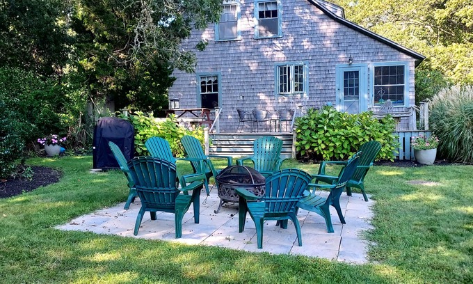 Cataumet House | Vintage Cape Cod Home with Ocean View & Spa Amenities