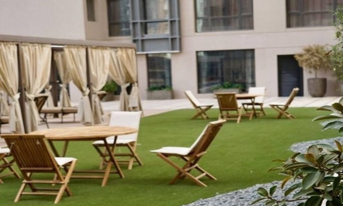 Bneid Al Qar Apartment | Spacious 3 Bedroom Retreat with Large Balcony & Breakfast