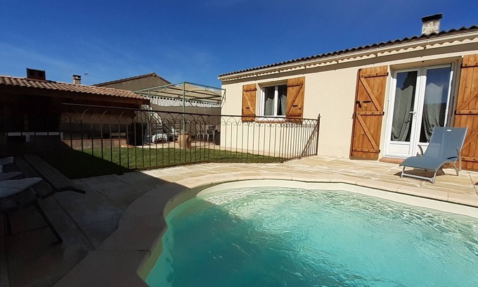 Vergeze Villa | Delightful Villa with Pool and Pet-Friendly Amenities