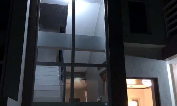 Bacoor City House | Brand New 3-Story Town Home in Bacoor with Pool & Spa