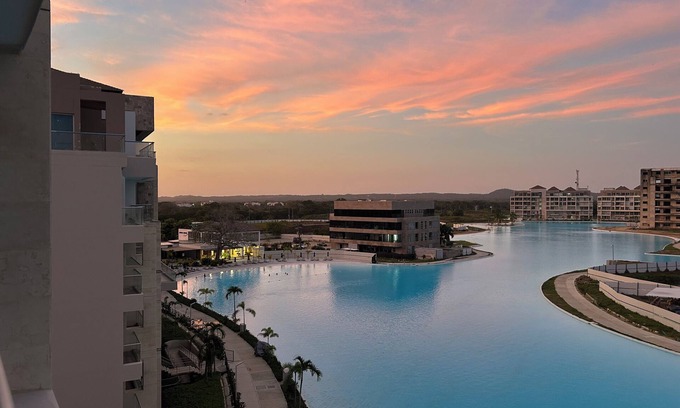 Zona Norte Condo | 3 BR 3 Bath Beautiful New Piso5 Lagoon View Luxury Baia Kristal Zona Norte CTG