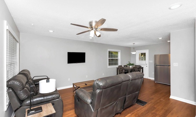 Huntsville House | 3-BR Home + Dedicated Office Space