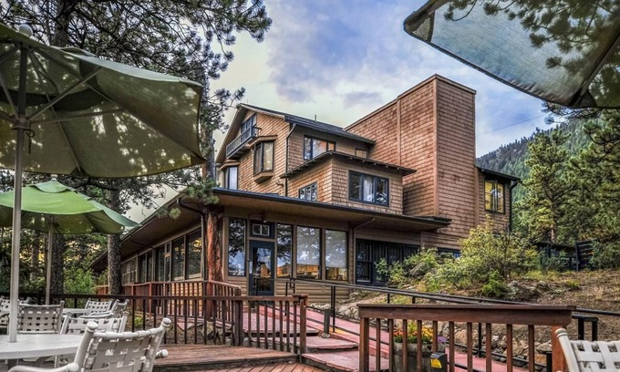 Estes Park Apartment | Cozy Retreats Near Rocky Mountain National Park
