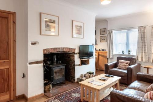 Reepham House | Family-Friendly Retreat at 3 Church Street - Book Your Stay!