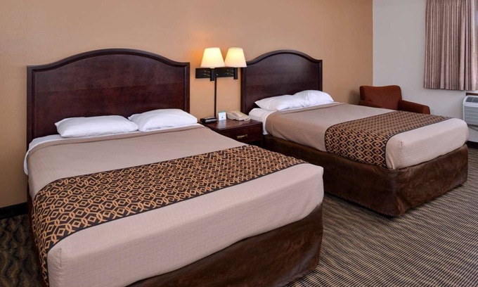 Atlantic Hotel | 3 Cozy Rooms w/Free Breakfast & Pet-Friendly Policy – Perfect for Quick Stays