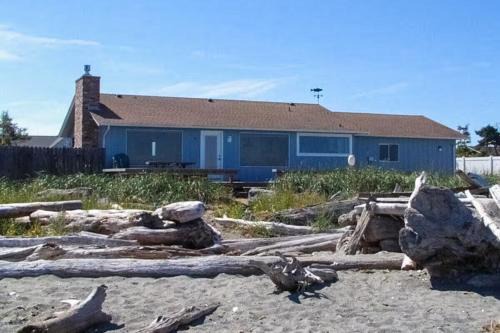 Sequim House | 3 Crabs Beach House