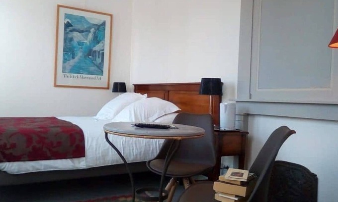Honfleur Hotel | Romantic Getaway at Chambre Romantique B&B
