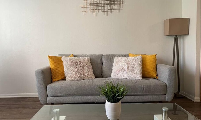 Marina del Rey Apartment | Family-Friendly Retreat Near Venice Beach Boardwalk