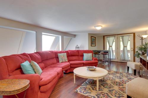 Townsend Apartment | Riverfront Townsend Apartment: Spa Retreat Near Pigeon Forge