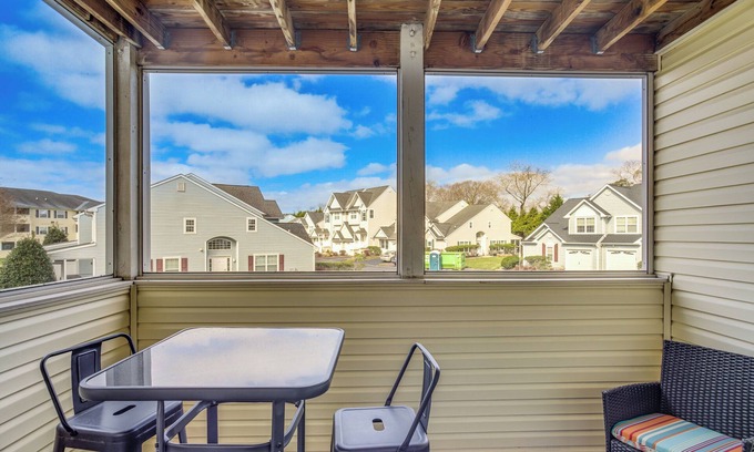 Lewes Apartment | Modern Lewes Condo Steps from Beaches & Shopping!