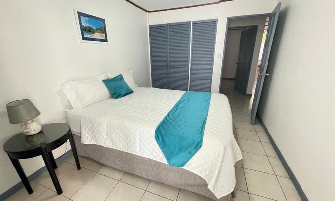 Alajuela House | Convenient Stay Near SJO Airport - Kaeli, 4-Star Rating