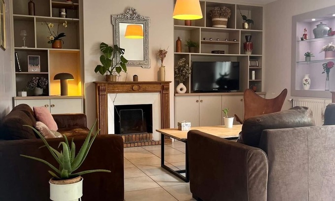 Rotheneuf-Le Pont House | Just Steps from St Malo Beach: Pet-Friendly House with Spa