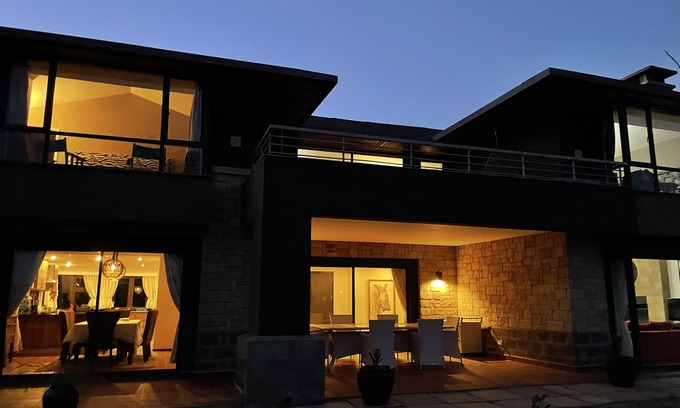 Nanyuki Villa | Elegant 4-Bedroom Villa with Pool & Wildlife Encounters