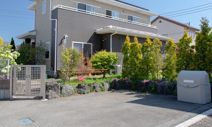 Fujikawaguchiko House | Convenient Stay Near Fujikyu Highland with Garden Barbecue