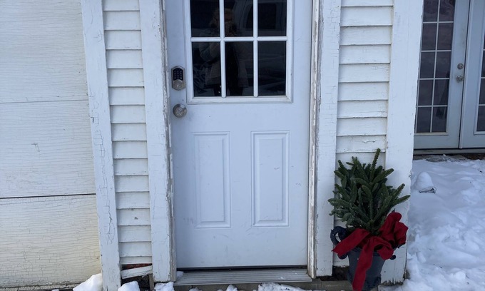 Stratton and Bromley Ski Areas Apartment | Cozy 1-Bedroom Retreat Just Minutes from Stratton