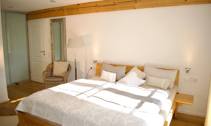 Furtwangen Apartment | Cozy Naturappartement: Ideal for Couples with Spa Access