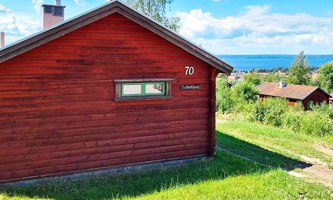 Rattvik House | Cozy 3-Person Holiday Home in Rättvik - Family & Pet Friendly