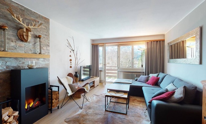 Celerina-Schlarigna Apartment | Inviting 3-Room Apartment with Pool & Spa Amenities