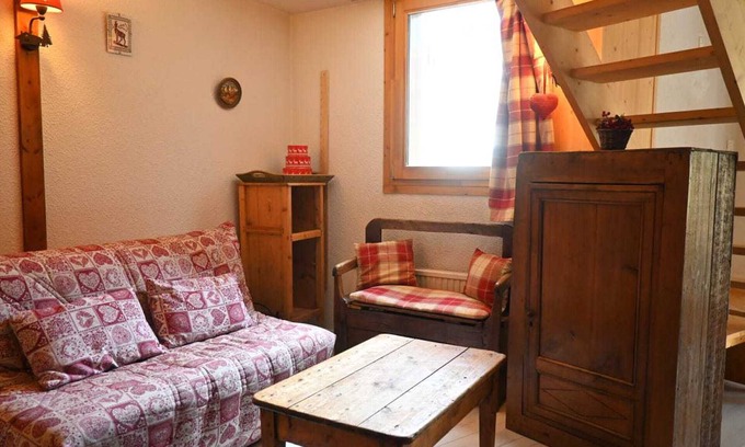 Vallandry Apartment | Spacious 2-Bedroom Apartment in Peisey-Vallandry for 8