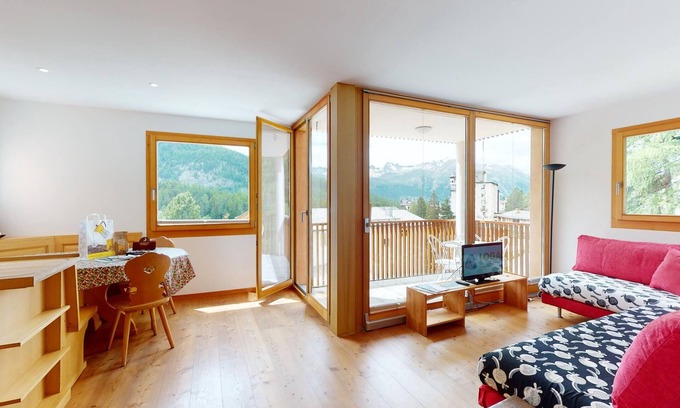 Pontresina Apartment | Spacious 3-Room Apartment with Kitchen & Wheelchair Access