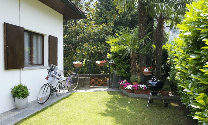 Cannobio Apartment | Inviting 3-Room Attic Apartment with Garden & Scenic Views