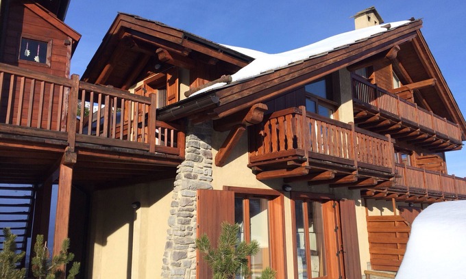 Montgenevre Apartment | Chalet Spirit: 3-Room Duplex with Ocean Views & Breakfast