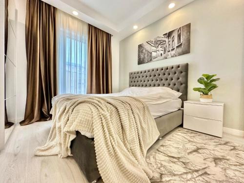 Stefanestii de Jos Apartment | Relax at 3 Rooms A302 StayInn by Cosmopolis with Pool & Ocean Views