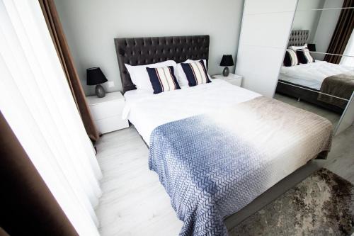 Stefanestii de Jos Apartment | Oceanfront 3 Rooms A502 StayInn by Cosmopolis - Rated 8.8