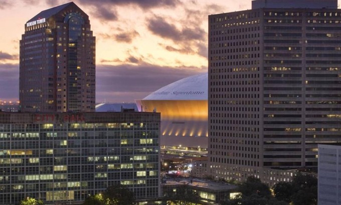Central Business District Resort | Ideal Downtown Retreat Near Lafayette Square & Louis Armstrong Park