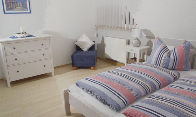 Berg Apartment | Family-Friendly 3-Star Apartment with Ocean Views