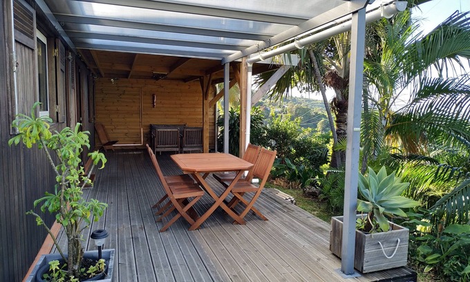 L'Etang-Sale House | Oceanfront House with Spa & Pool – Guest Rated 10/10