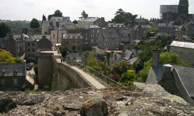Buais-les-Monts House | Relaxing Room for 3-4 at Quiet B&B near Mt St Michel