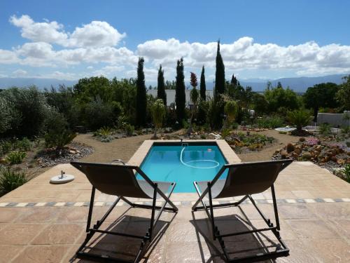 Riebeek Kasteel Apartment | Oceanfront Escape at 3 Walter Street - Rated 9.7/10