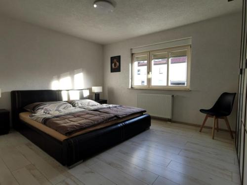 Trossingen Apartment | Family-Friendly 3-Bedroom Apartment with Private Garden