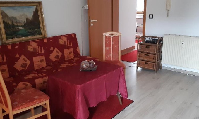 Pocking Apartment | Family-Friendly 3 Room Apartment for Your Next Getaway