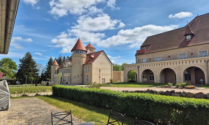 Stolpe Apartment | Spacious 3-Bedroom Apartment for Families & Pet Lovers