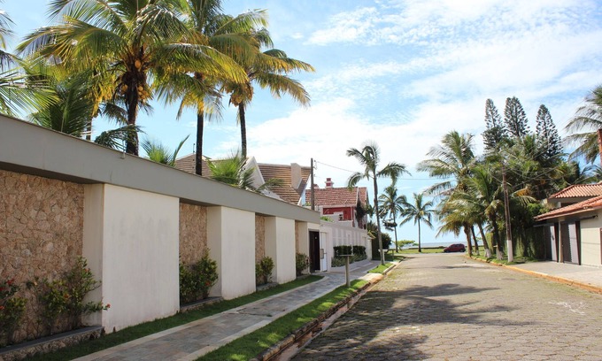 Jardim Imperador House | Beachside Retreat with Pool and High Guest Rating