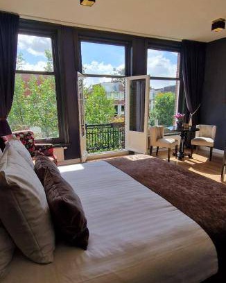 Jordaan Bed & Breakfast | Delightful Bed and Breakfast for Two with Kitchen Access