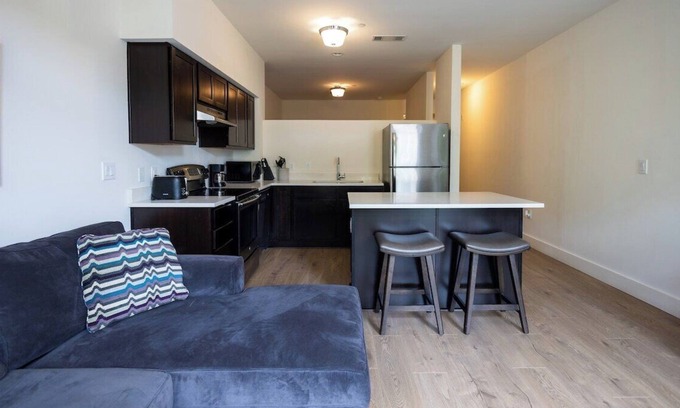 Tuckahoe Apartment | 300 - 2J · Luxury Apt in the most beautiful place in NY