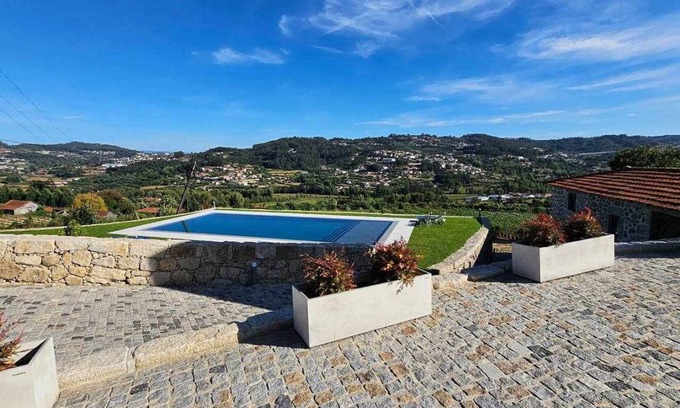 Fareja House | 300 m² House ∙ 5 bedrooms ∙ 10 guests