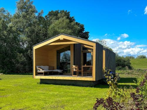 Bleckede House | Cozy 301-Tiny Hideaway: Pet & Child Friendly Retreat