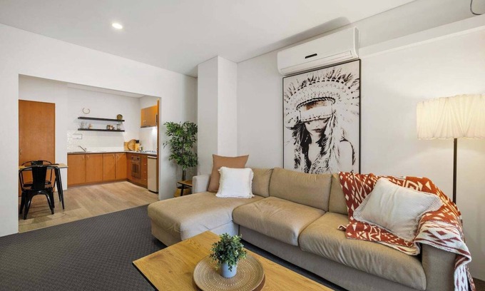 Perth Central Business District Apartment | Exceptional 304 Superior 1BR for Two with Kitchen & Breakfast